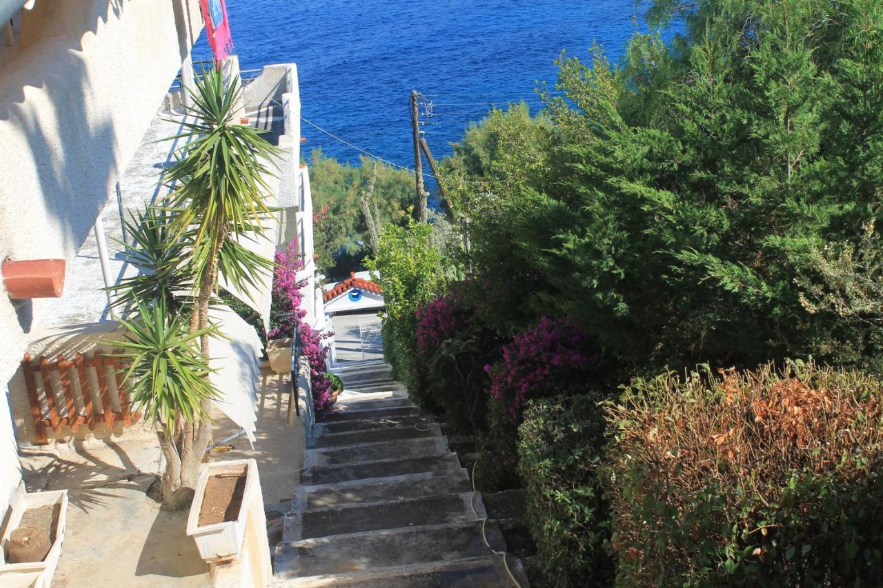 Daskalio Resort Keratea Exterior photo